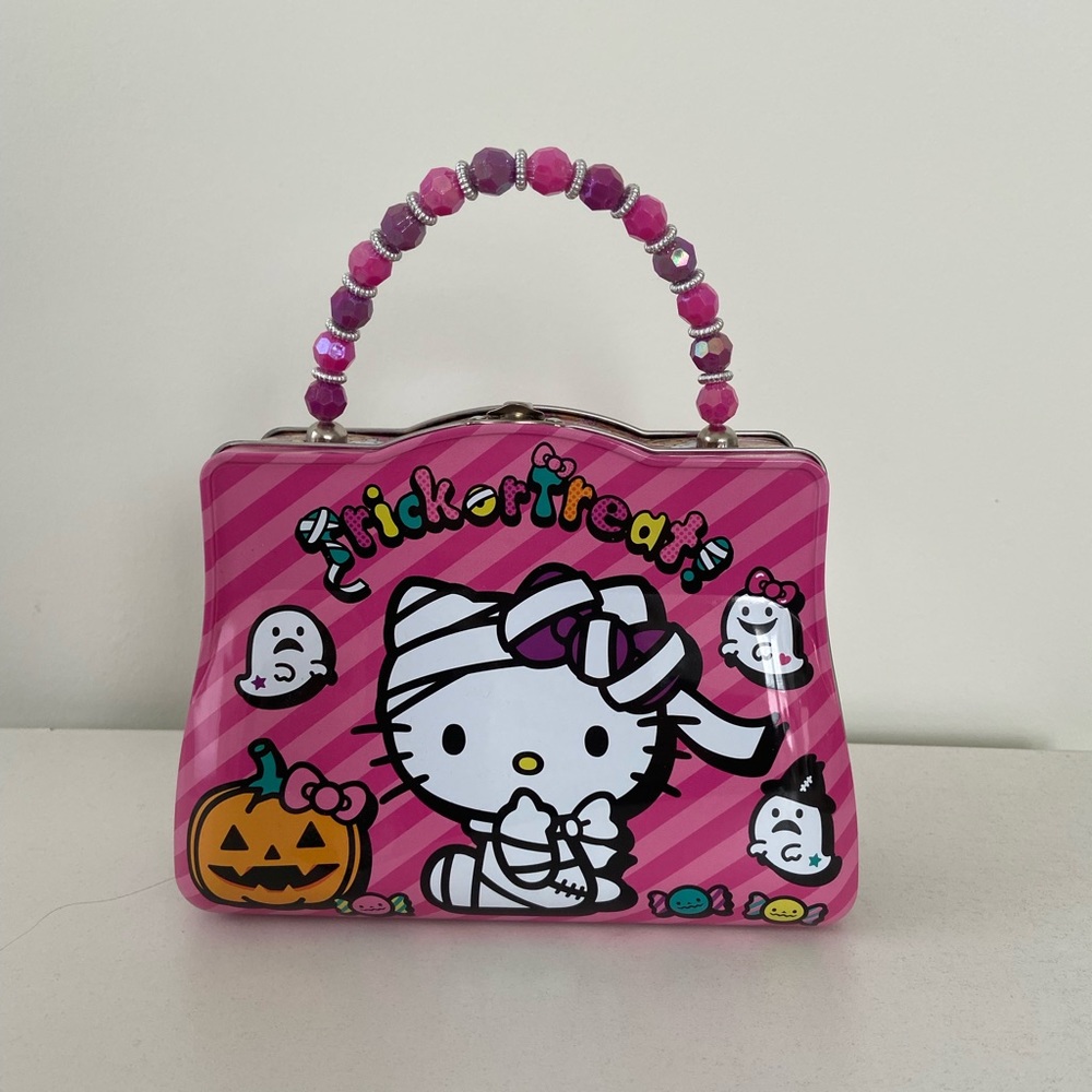 *RARE* Hello Kitty Halloween lunch box